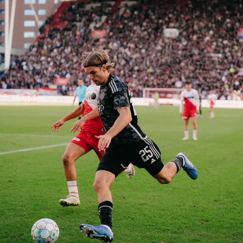 Ajax es penúltimo de la Eredivisie