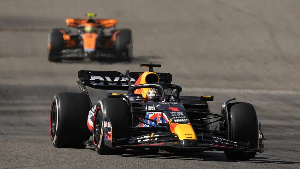 AP Max Verstappen sigue dominando