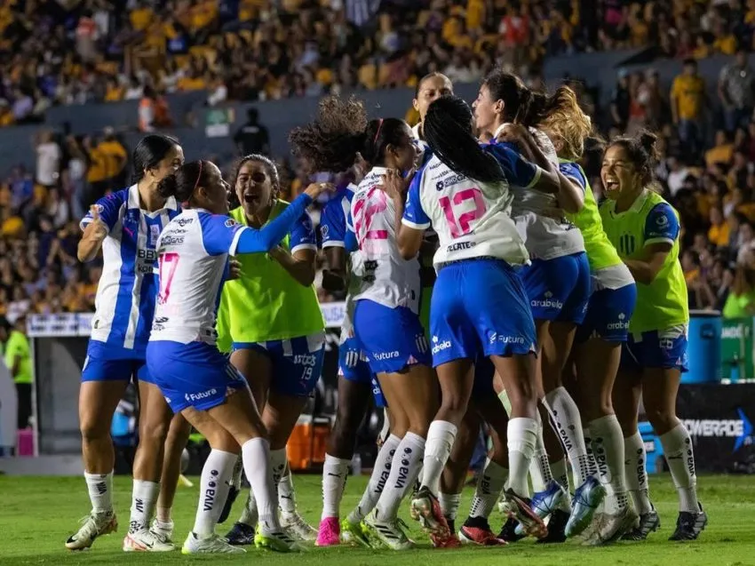 Rayadas también tuvo bajas