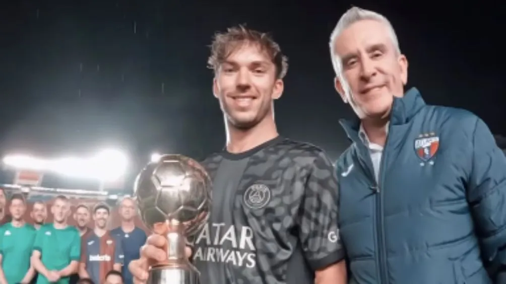 Gasly durante su visita al Estadio Azulgrana