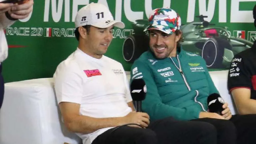 El piloto mexicano dio conferencia previo al Gran Premio