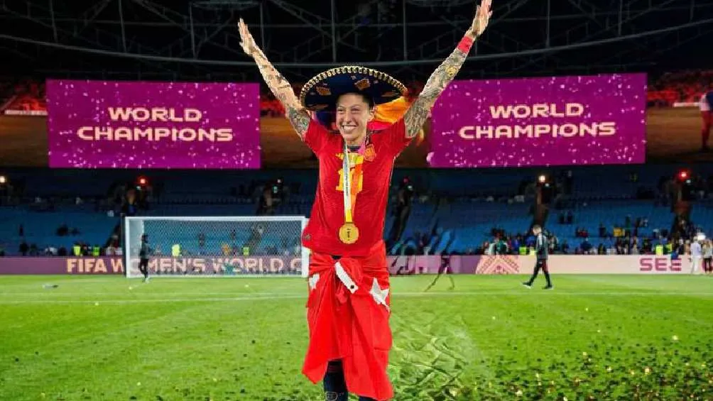 TWITTER @Jennihermoso Regreso a España tras el incidente con Rubiales