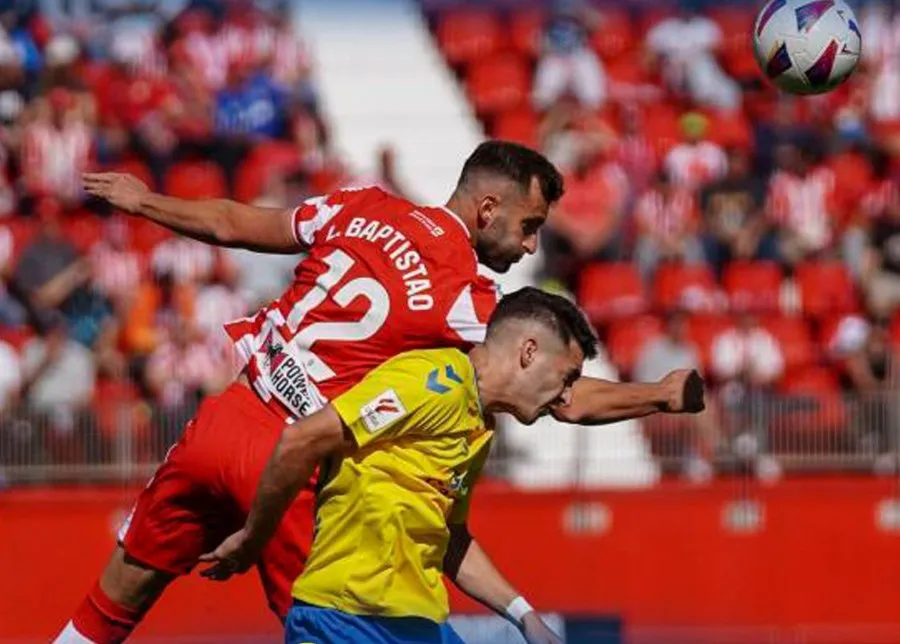 Las Palmas ganó de último minuto
