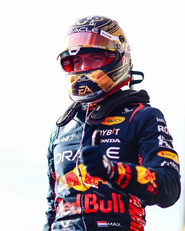 Max corriendo con Red Bull