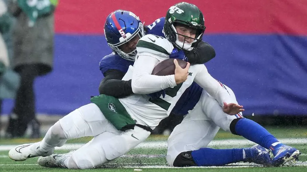 Las ofensivas fueron inoperantes en el inicio de partido