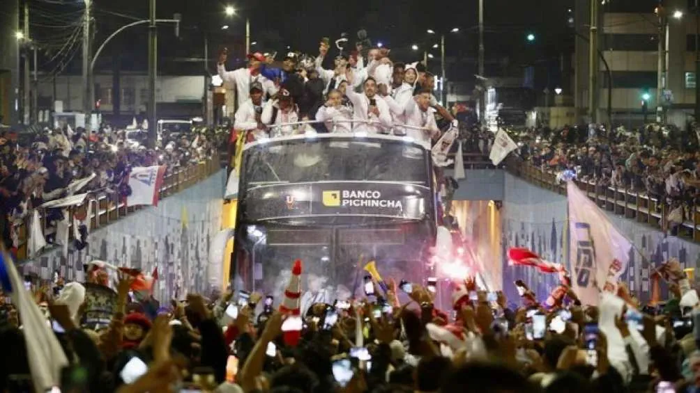 Liga celebra el título