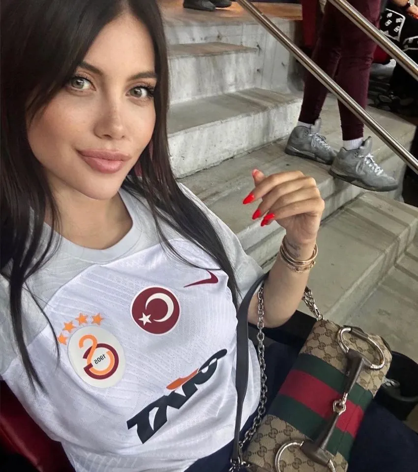 Wanda Nara presente en partido del Galatasaray