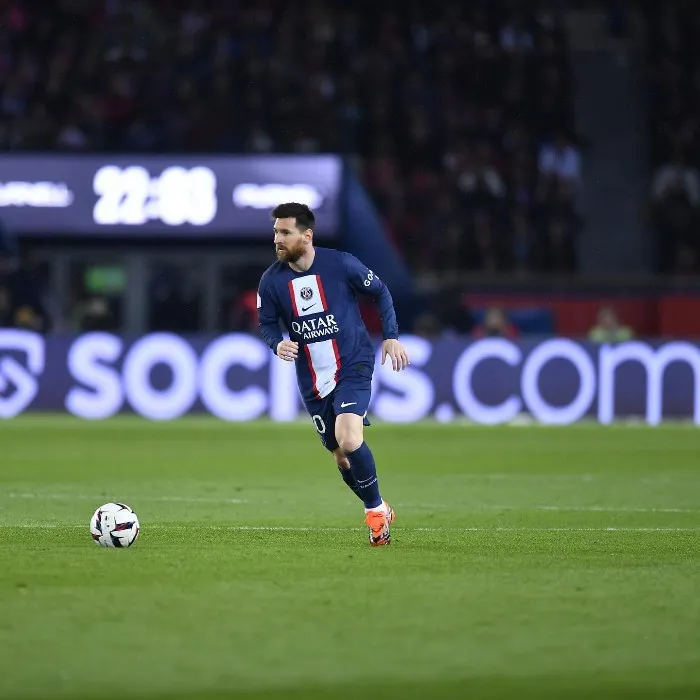 Lionel Messi jugando con el PSG