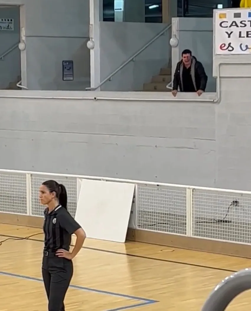 Momentos donde el aficionado insulta a Lema