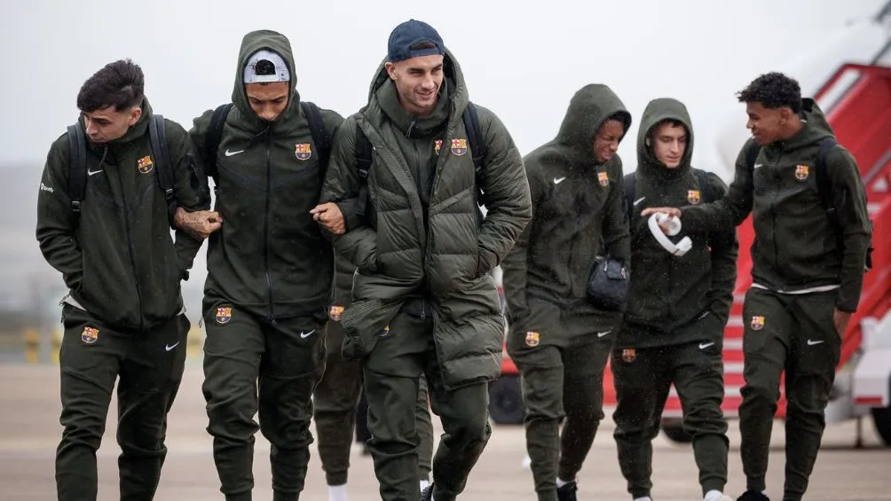 TWITTER: @FCBarcelona Barcelona llegando a San Sebastián