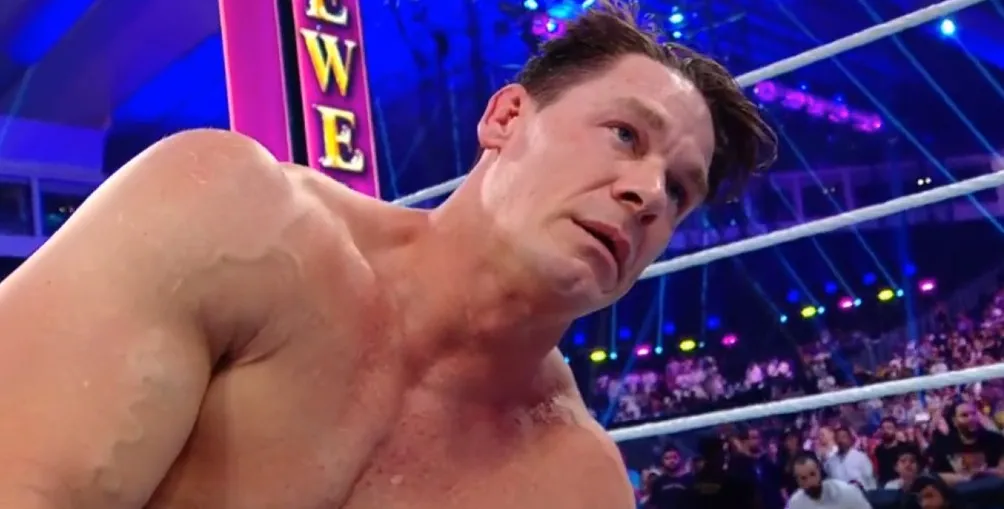 John Cena cayó en Arabia Saudí