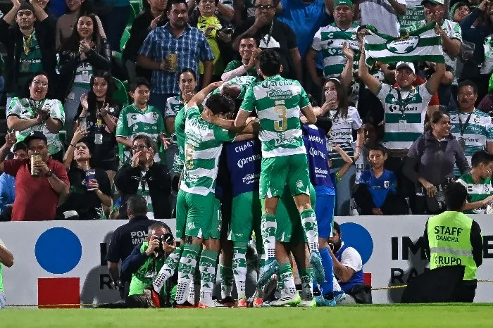 Santos venció 3-1 a Toluca