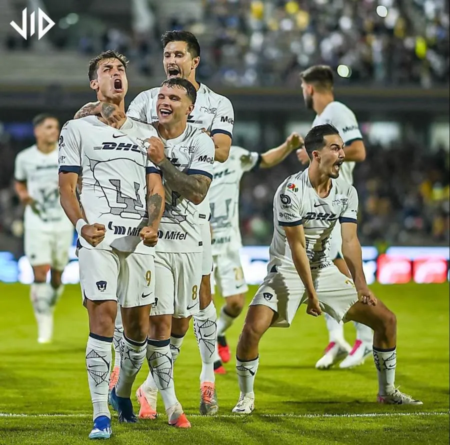 INSTAGRAM: @juandinenno Dinenno llegó a 50 goles con Pumas