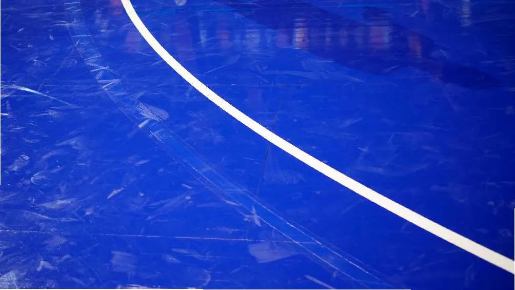 Tuvieron que repintar las líneas