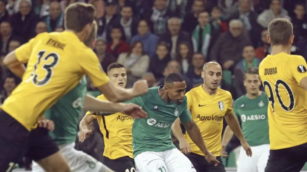 El Oleksandria en un duelo de Europa League