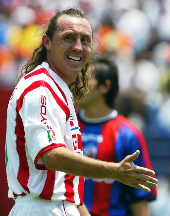 Álex Aguinaga durante un partido