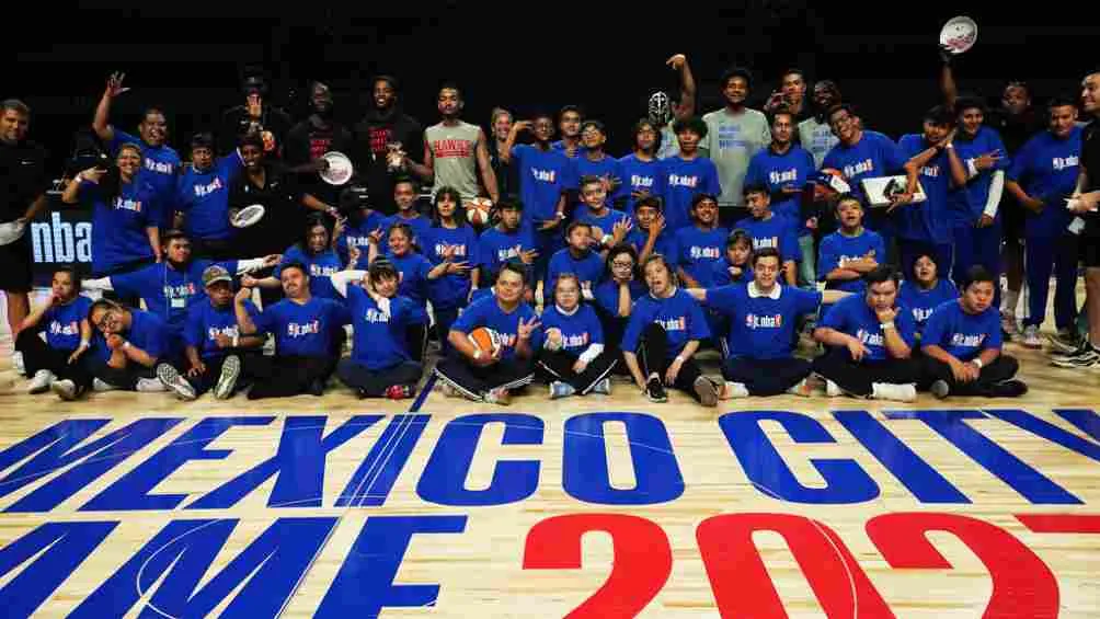 AP Jugadores de Orlando Magic y Atlanta Hawks en la Arena CDMX