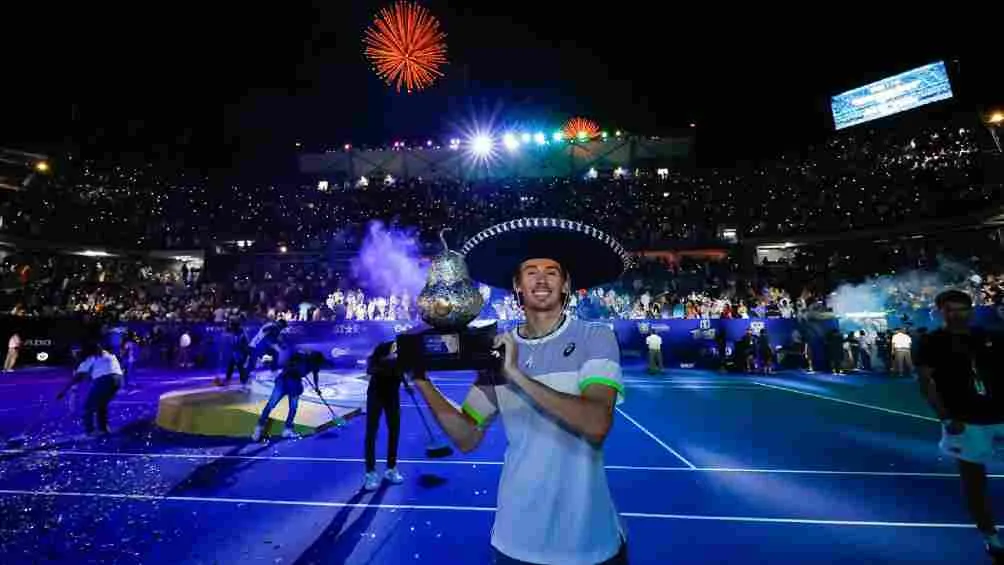 Alex de Minaur, vigente campeón del Abierto Mexicano de Tenis