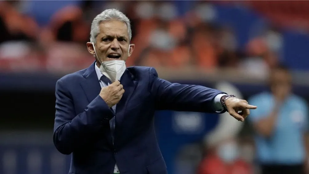 AP Reinaldo Rueda, entrenador de la H