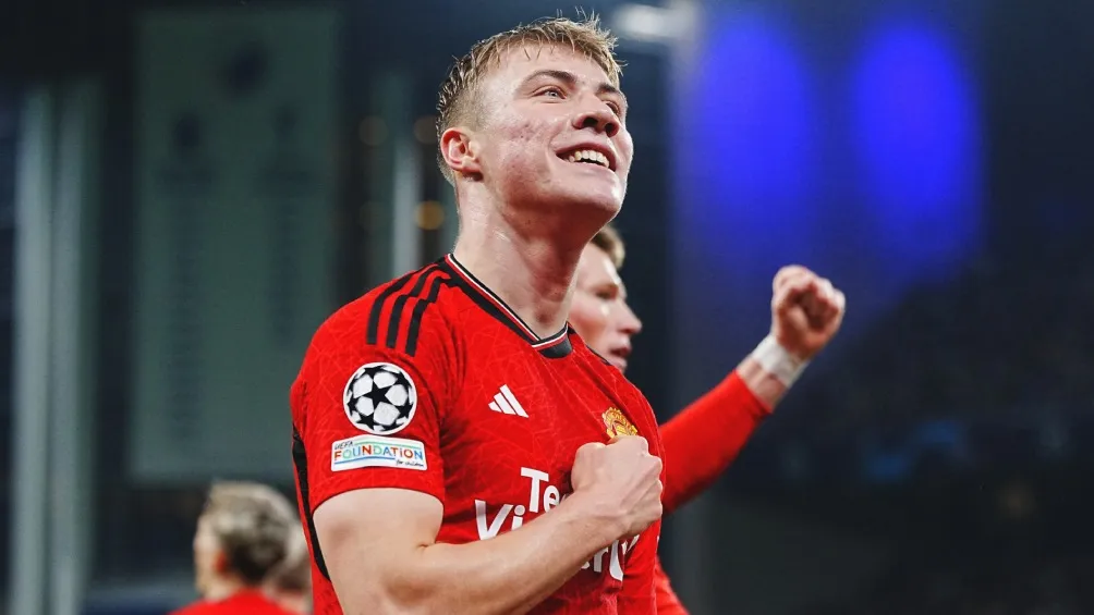 Hojlund hizo doblete, pero fue insuficiente