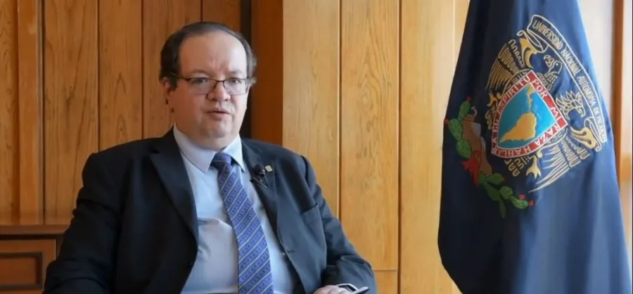 Leonardo Lomelí confesó su afición por los Pumas