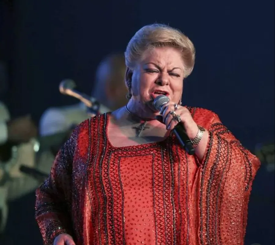 Paquita la del Barrio, artista de 76 años