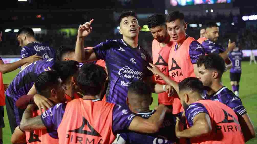 MEXSPORT Mazatlán en la celebración del gol