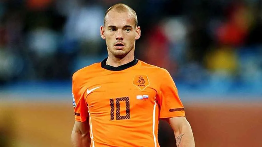 Sneijder criticó al mexicano