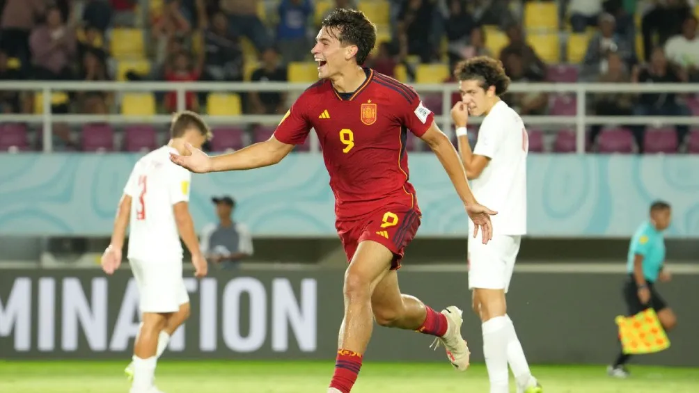 Marc Guiu, estrella de la selección de España