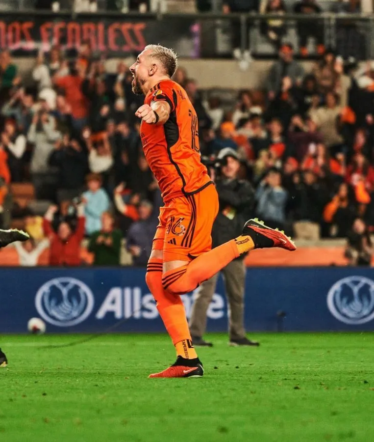 Héctor Herrera tras el pase a Semifinales