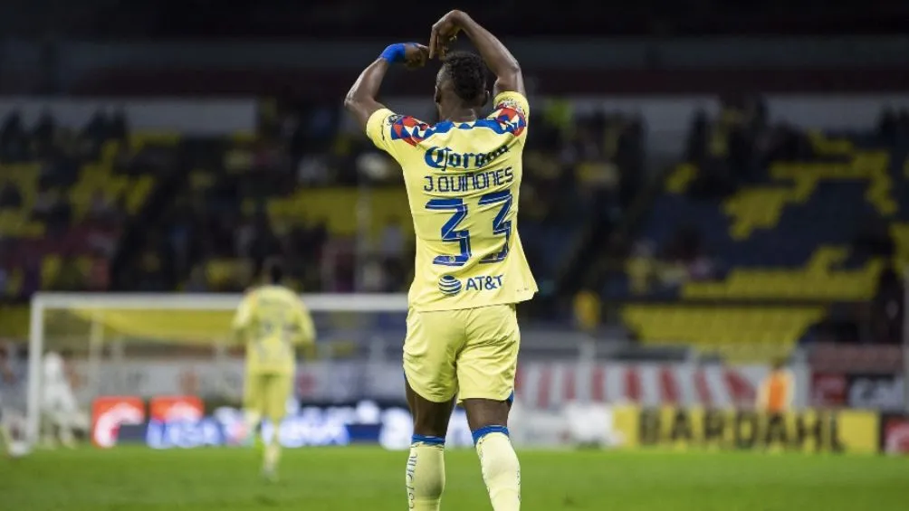 El delantero hará su debut con la Selección Mexicana