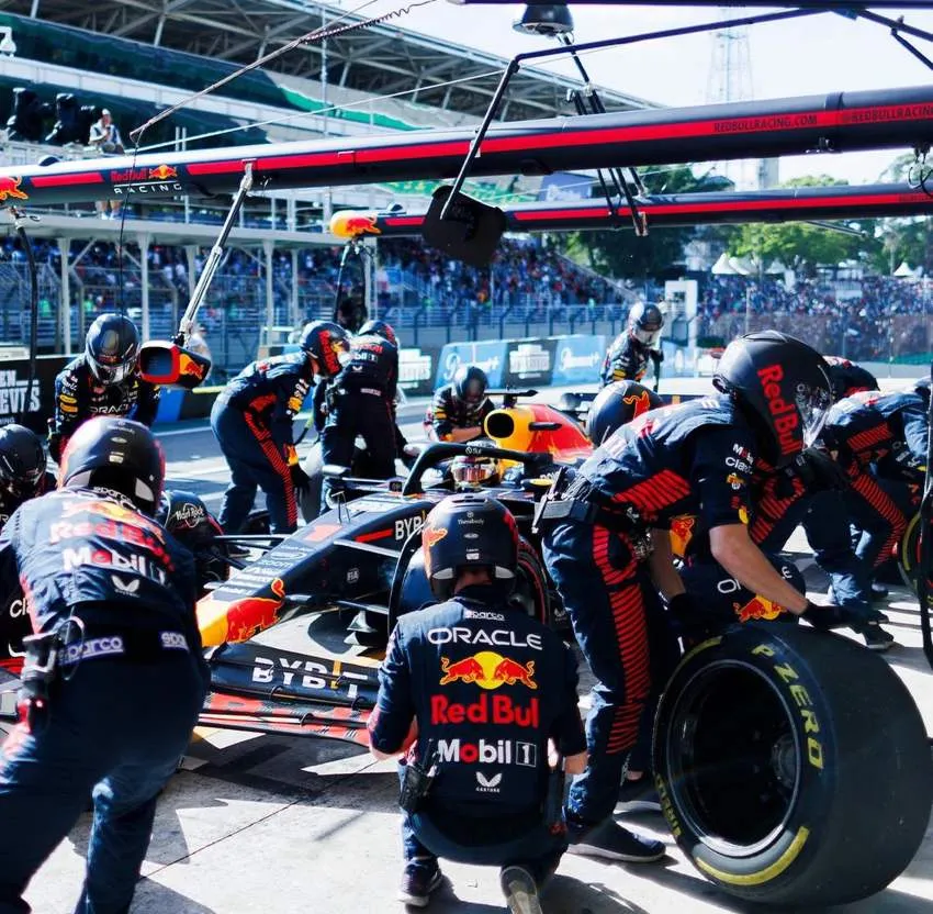 Red Bull buscará hacer el 1-2