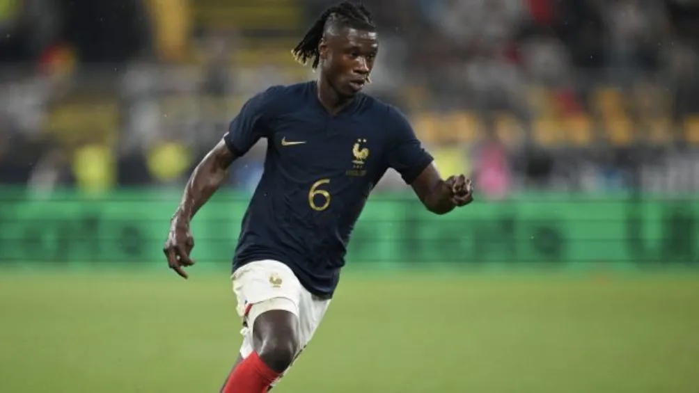 Eduardo Camavinga durante un partido con Francia