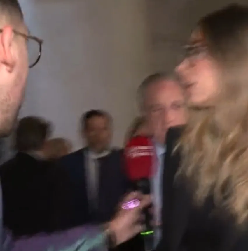 CAPTURA DE PANTALLA: TWITTER Momentos donde Florentino evita a los medios