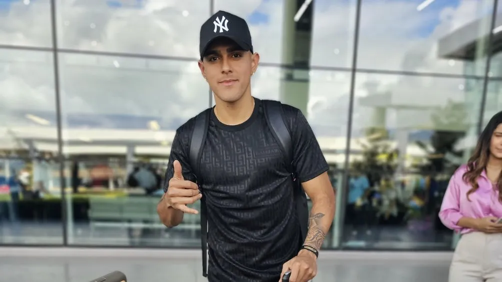 Luis Palma llegando a Honduras