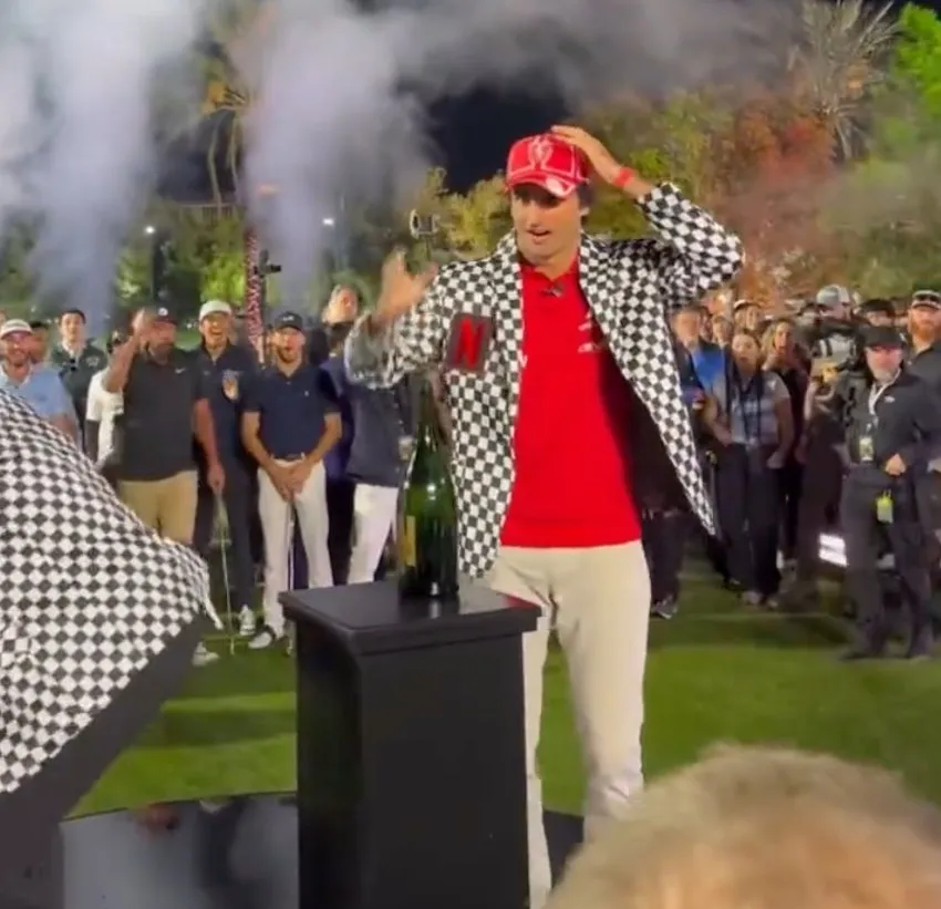 Sainz tras tirar la Copa Netflix