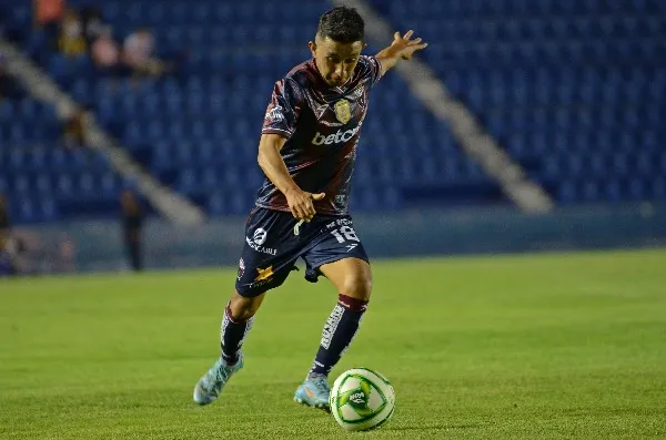 MEXSPORT Christian Bermúdez jugando con el Atlante