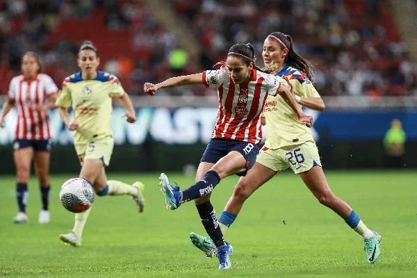 Chivas y América empataron en las Semifinales de Ida
