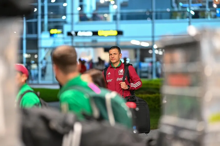 Jaime Lozano arribando a Honduras