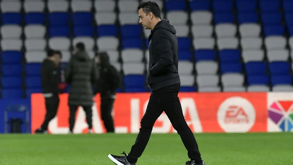 Xavi se lamenta tras una derrota blaugrana
