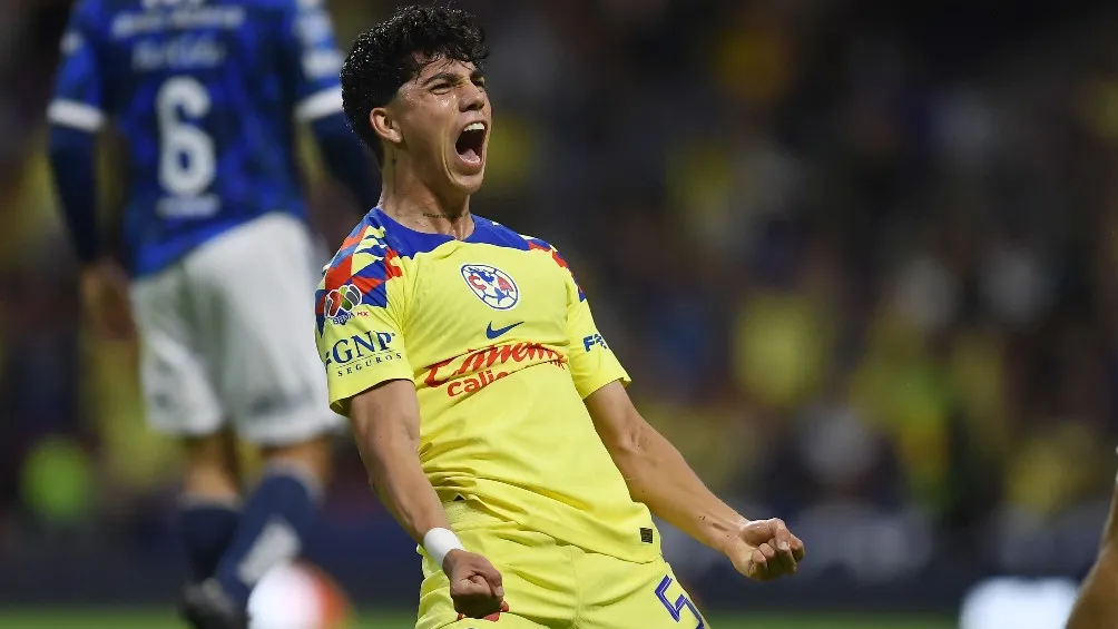 Kevin Álvarez festeja un gol