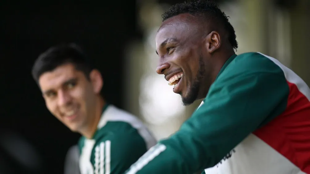 TWITTER: @MiSeleccionMX Quiñones en entrenamiento con el Tri
