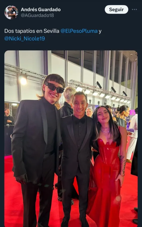 Andrés Guardado con Peso Pluma y Nicki Nicole