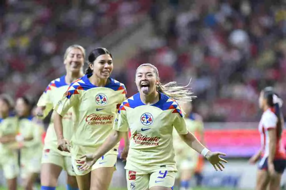 Katty Martínez en festejo de gol en el juego de Ida