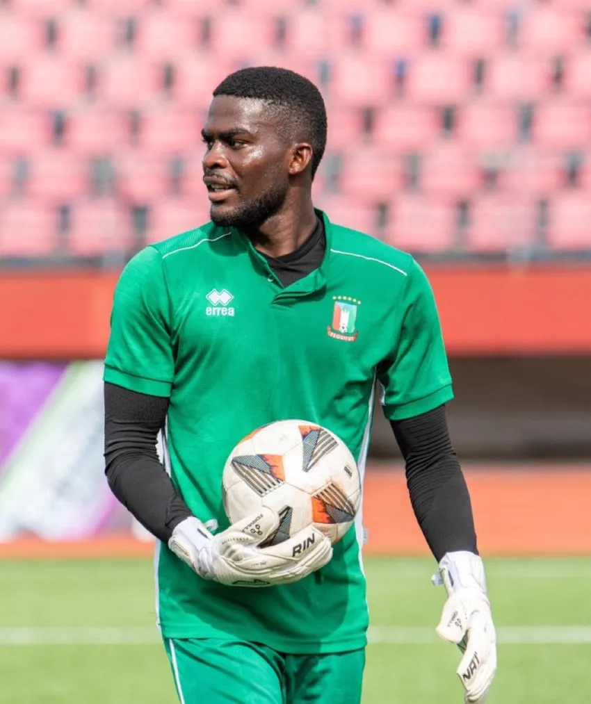 CAPTURA DE PANTALLA: TWITTER Guinea sigue en la buena racha