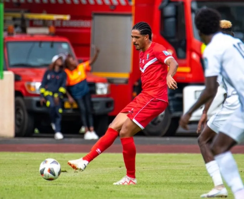 CAPTURA DE PANTALLA: TWITTER Momentos del cotejo