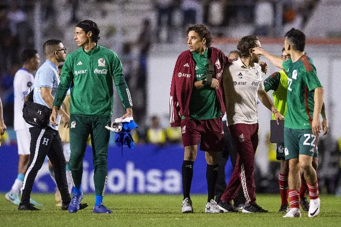 Memo Ochoa manda mensaje de apoyo al Tri