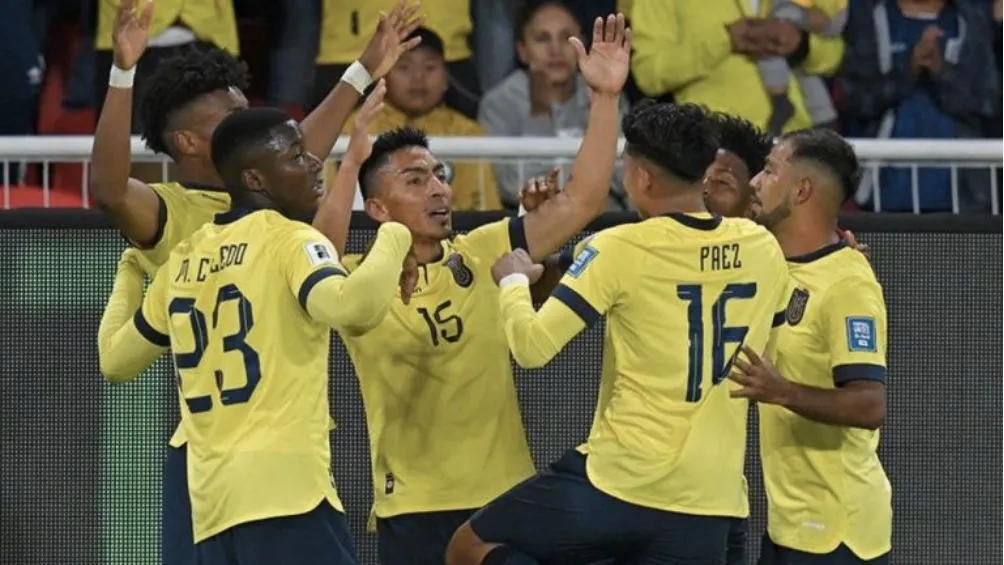Ecuador festeja la victoria ante Chile