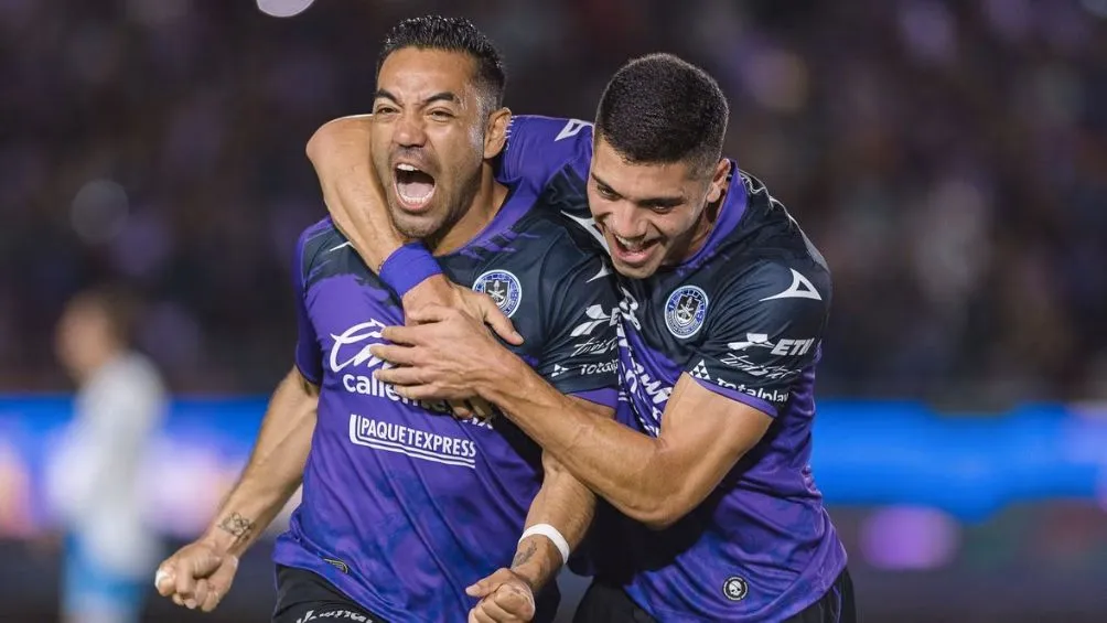 MEXSPORT Marco Fabián durante su paso por Mazatlán