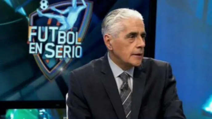 CAPTURA DE PANTALLA TWITTER El periodista elogió a TV Azteca